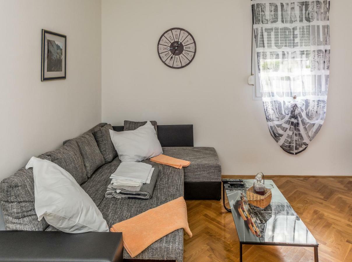 Breki Apartman โปดสตรานา ภายนอก รูปภาพ